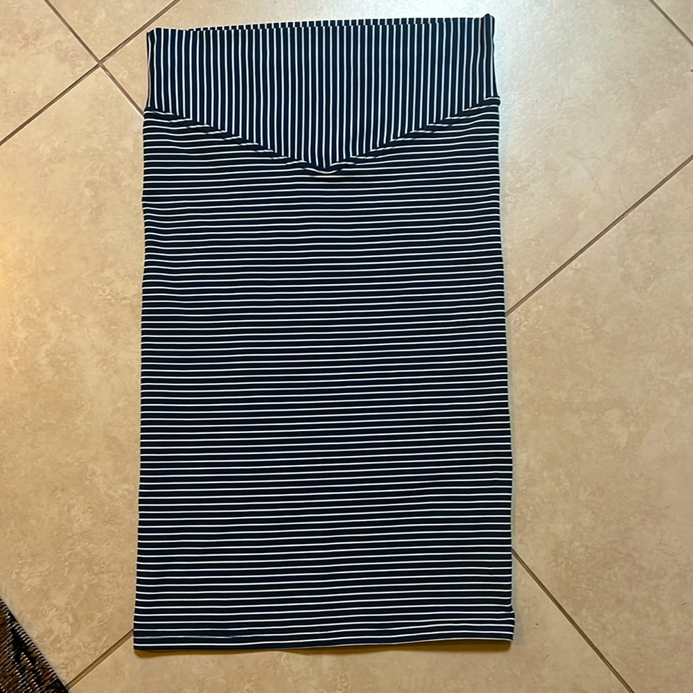 Olympia Activewear pencil skirt NWT